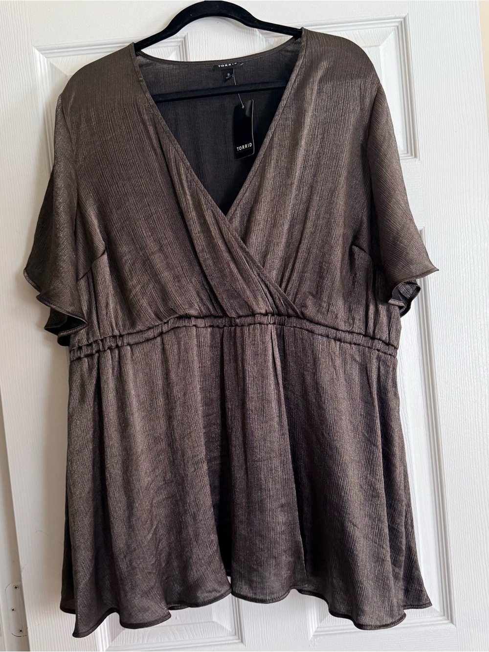 Torrid Gray Metallic V-Neck Short Sleeve Wrap Top Blouse